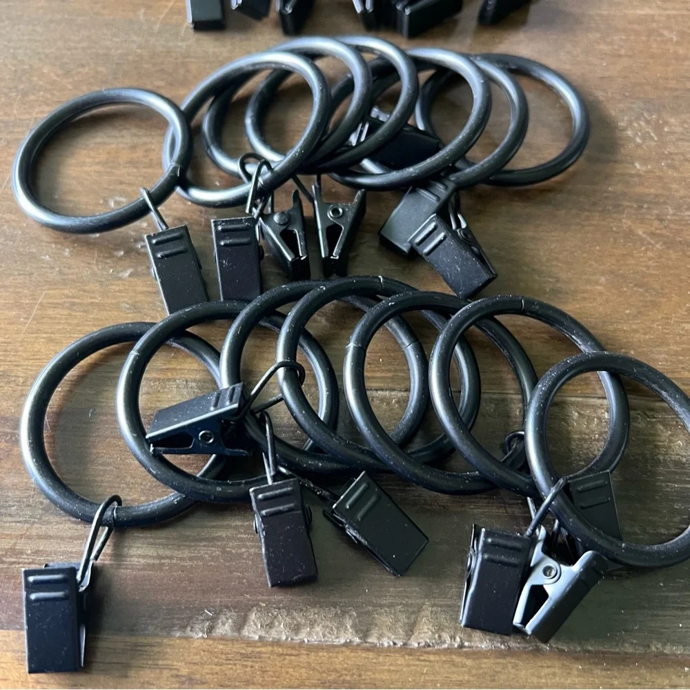 Set of 28 round curtain clips dark metal EUC